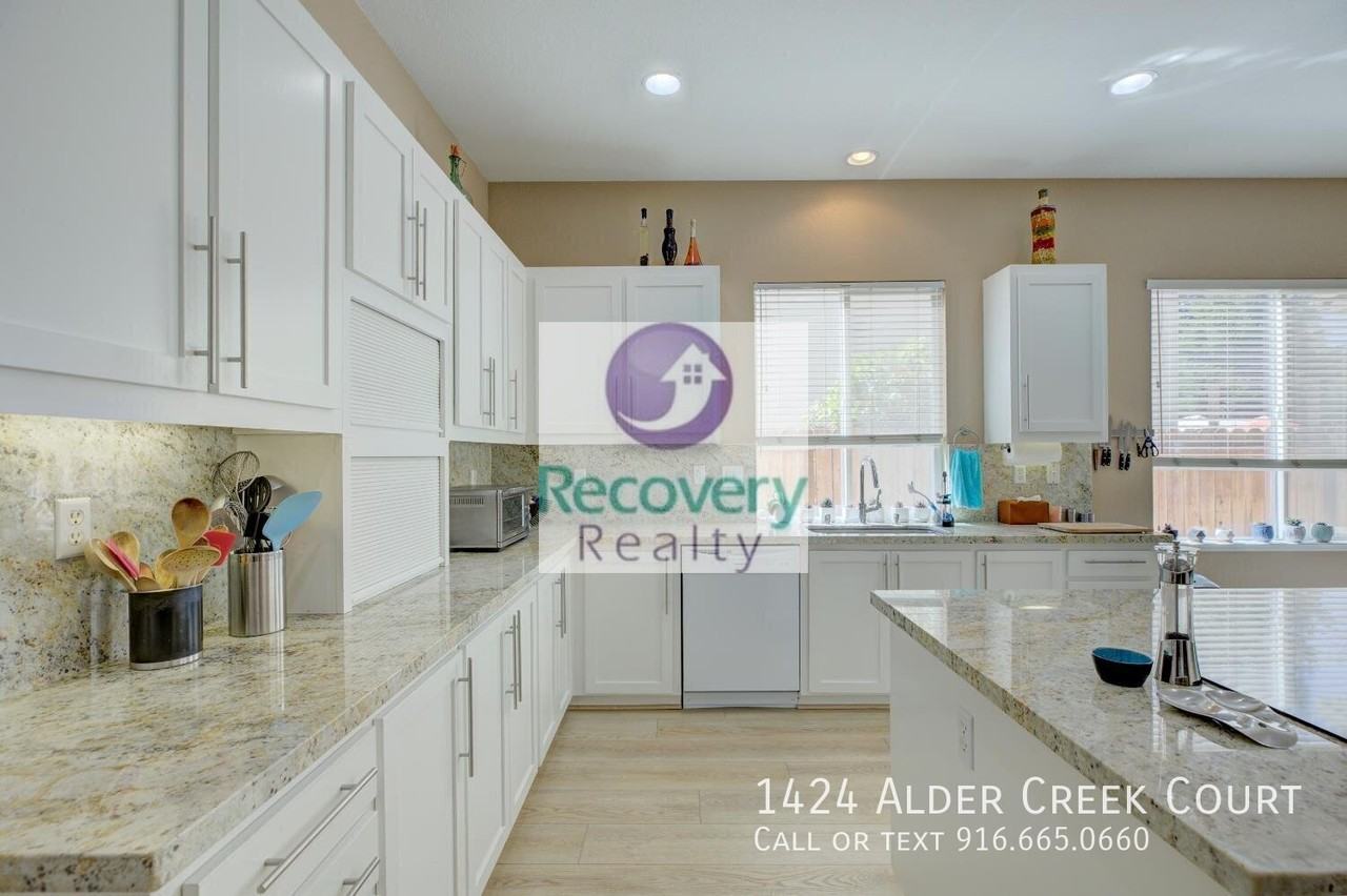 1424 Alder Creek Ct - Photo 7 of 19