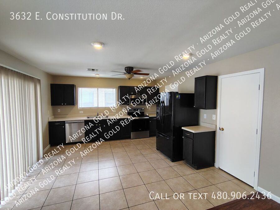 3632 E Constitution Dr - Photo 5 of 15