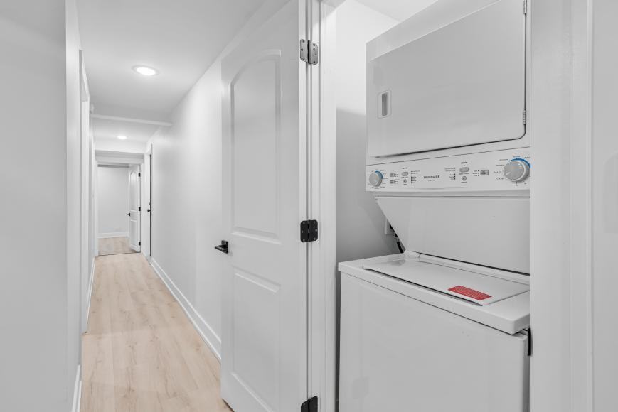 5629 N Wayne Ave - Photo 5 of 10