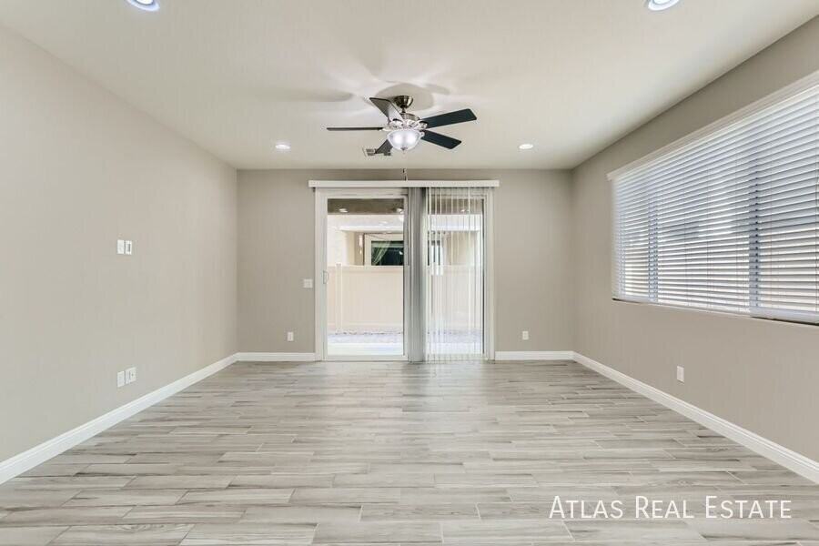7186 Steubling Glen St - Photo 7 of 32