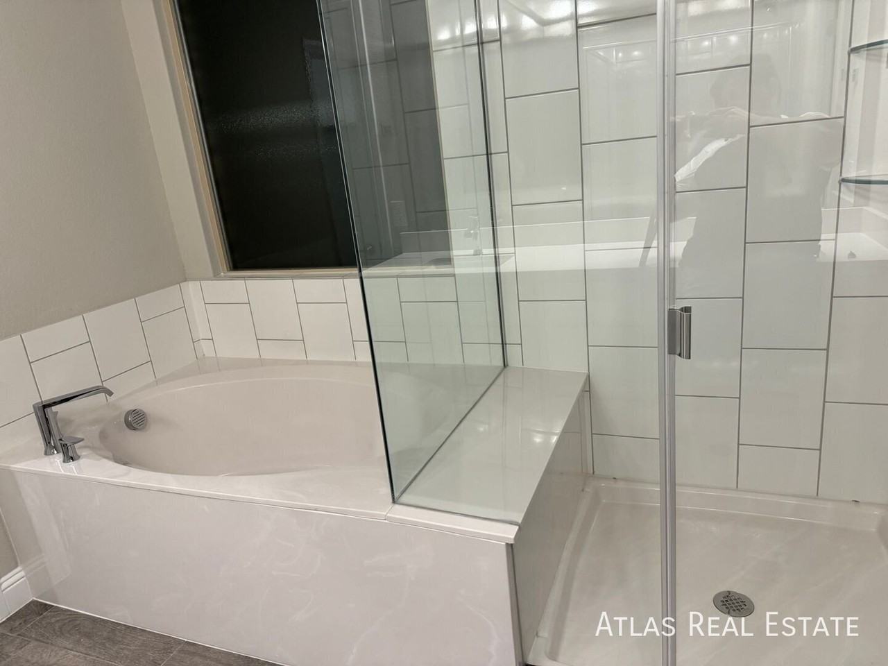 2001 St Andrews Way - Photo 6 of 20