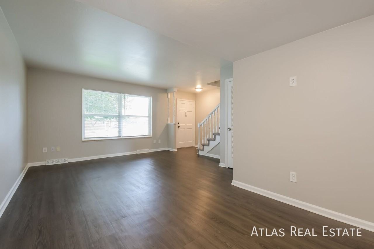 2583 Iris St #2583 - Photo 2 of 50