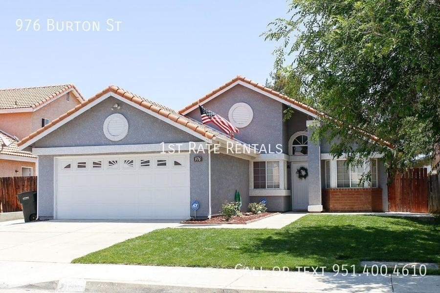976 Burton St - Photo 2 of 8