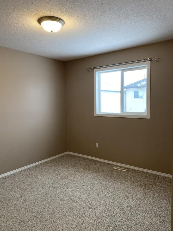 #208, 10150-121 Ave - Photo 5 of 10