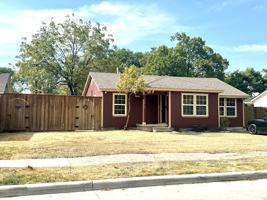 featured image of 10815 Hermosa Dr