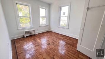 featured image of 1358 E 38th St