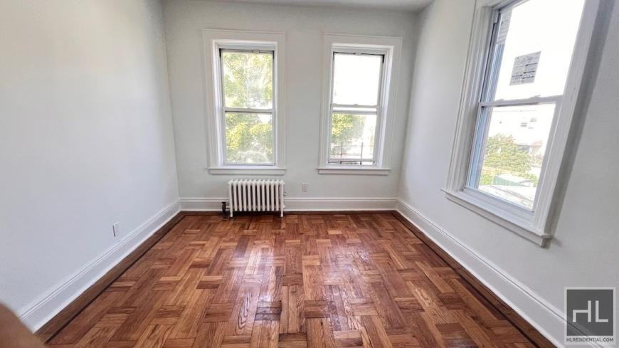 1358 E 38th St - Photo 5 of 10