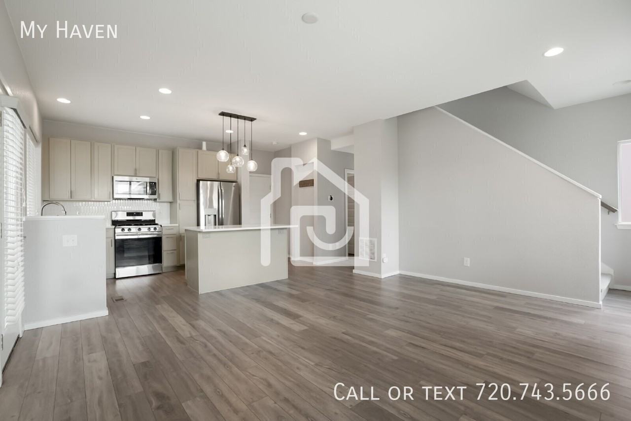 1473 W 67th Ave - Photo 4 of 31