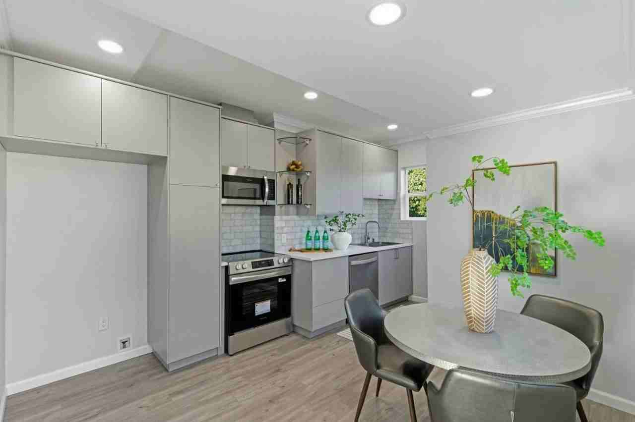 409 South Idaho Street, Unit B - Photo 4 of 20