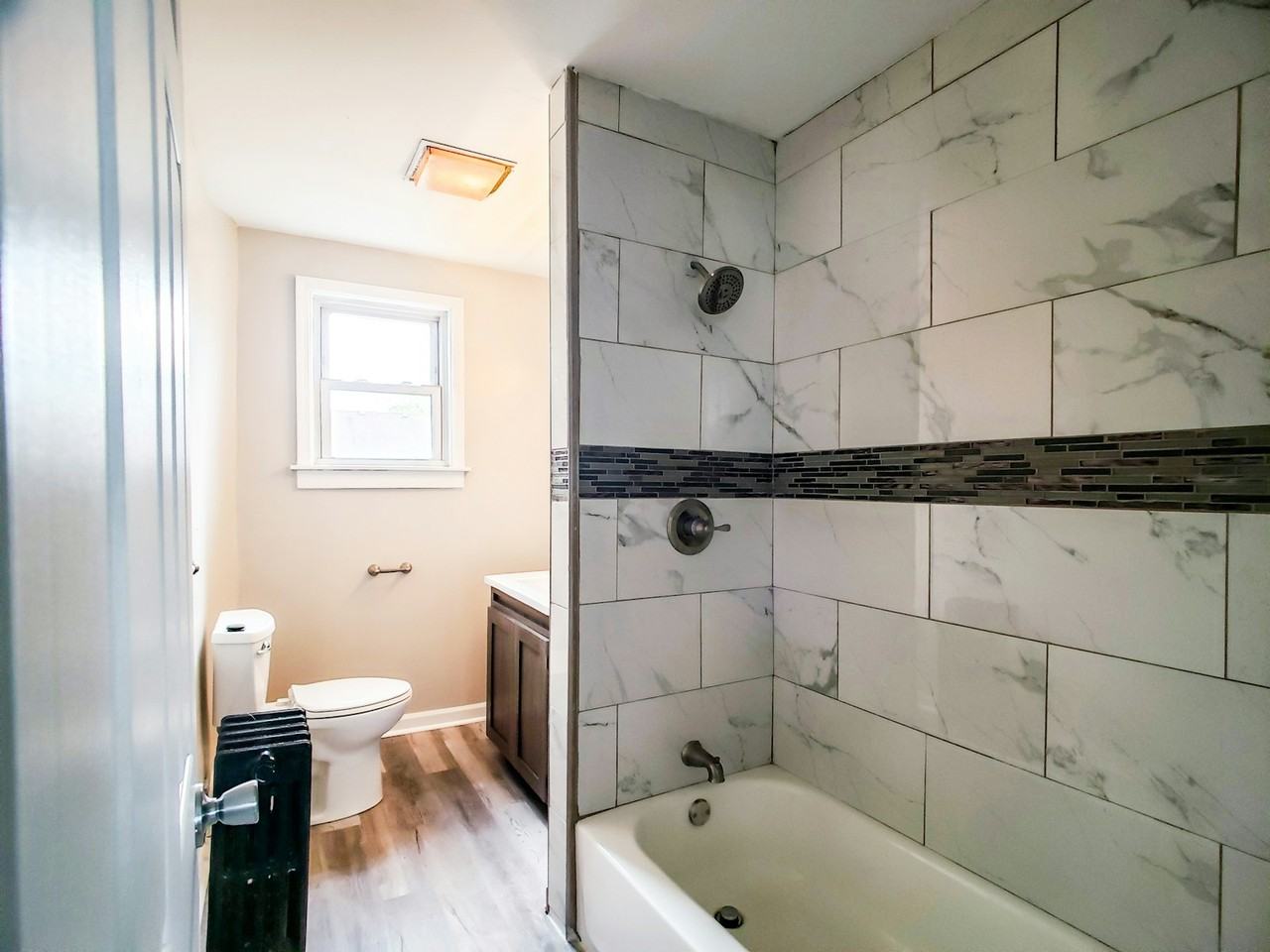 501 Main Street, Unit 503 - Photo 6 of 10