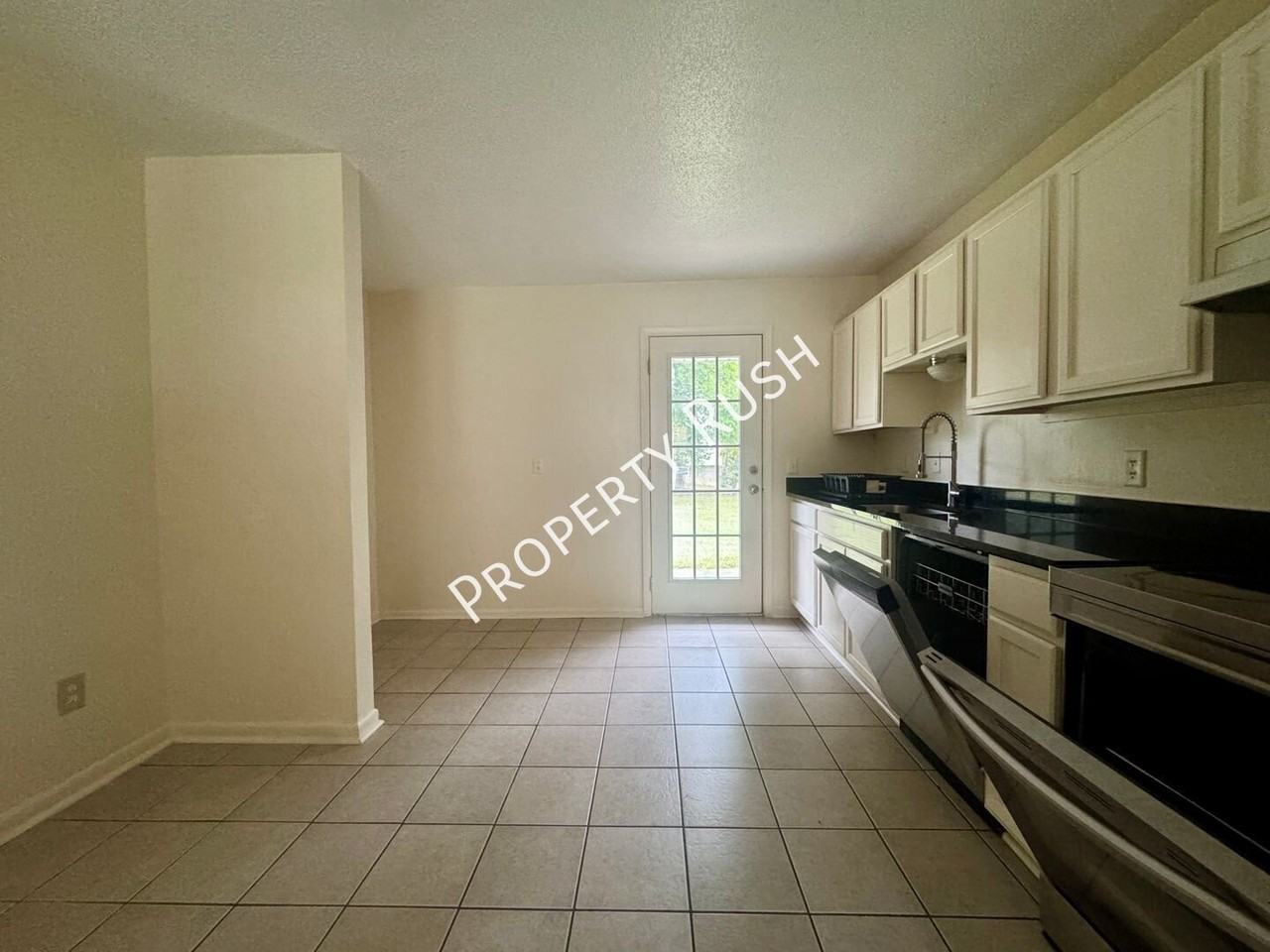 9328 Lancer Ln #9330 - Photo 5 of 18