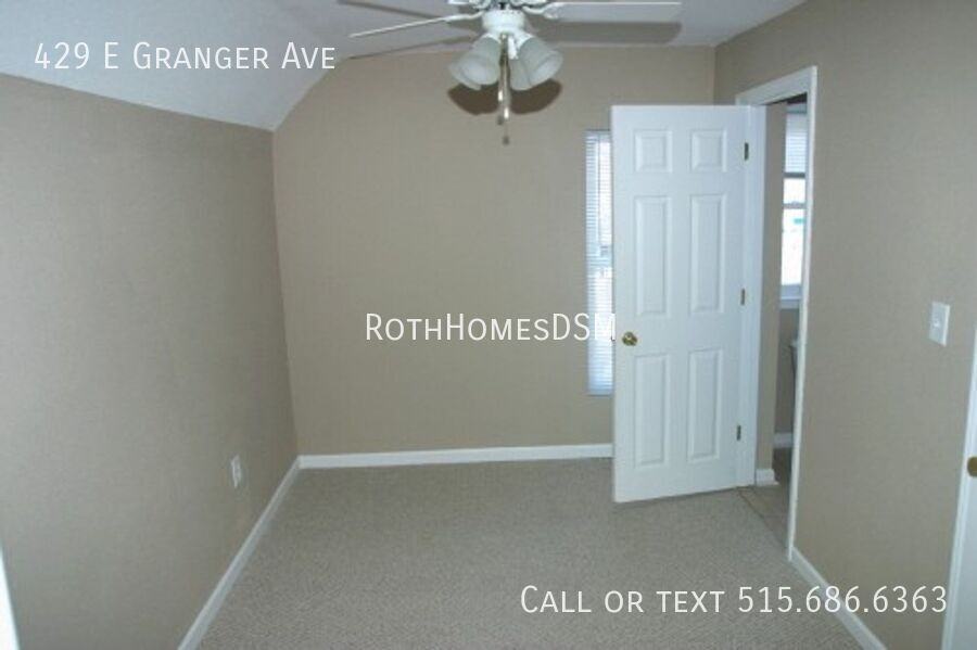 429 E Granger Ave - Photo 4 of 28