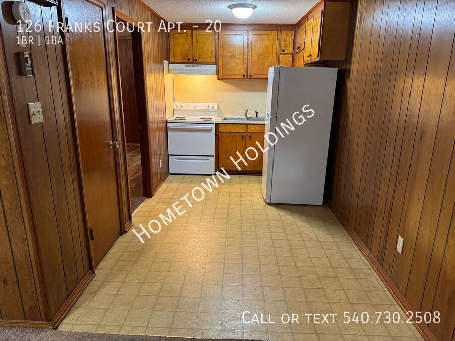 126 Franks Ct #20 - Photo 3 of 6