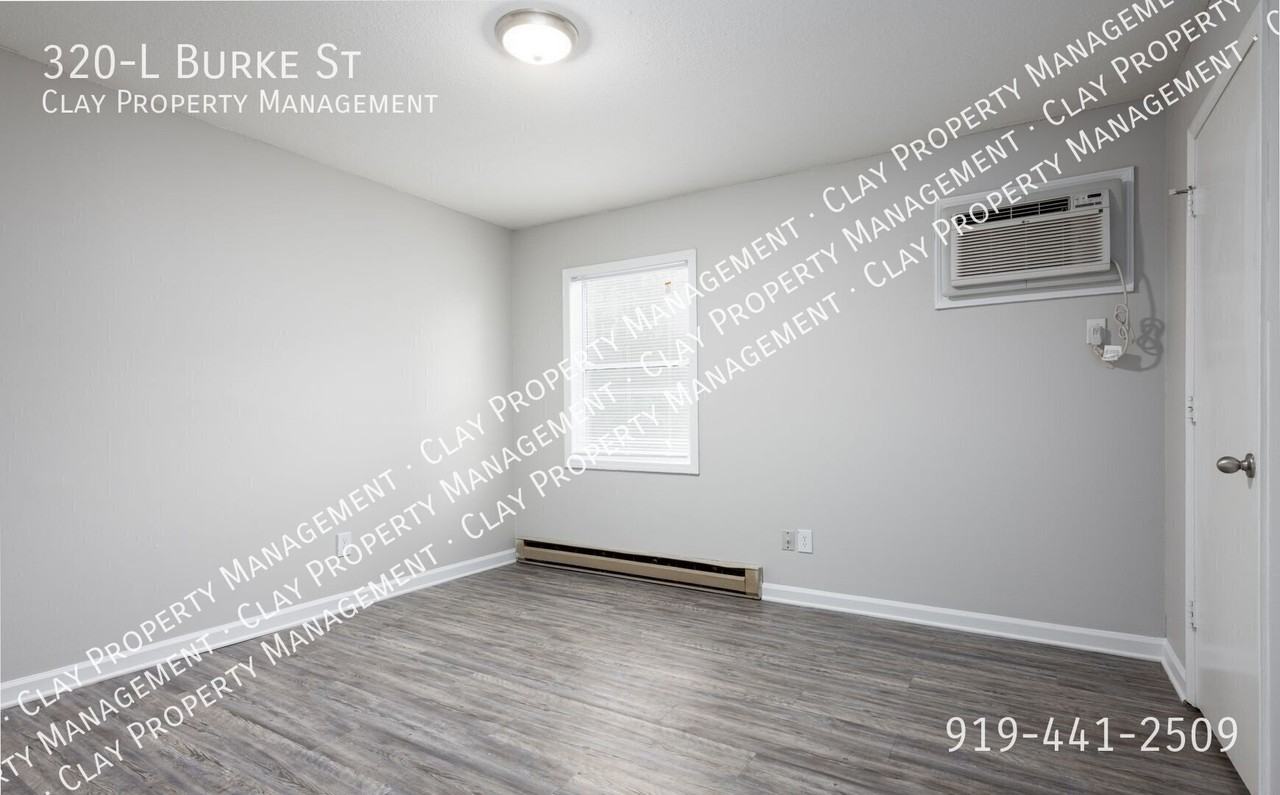 320 Burke St Apt L - Photo 6 of 27
