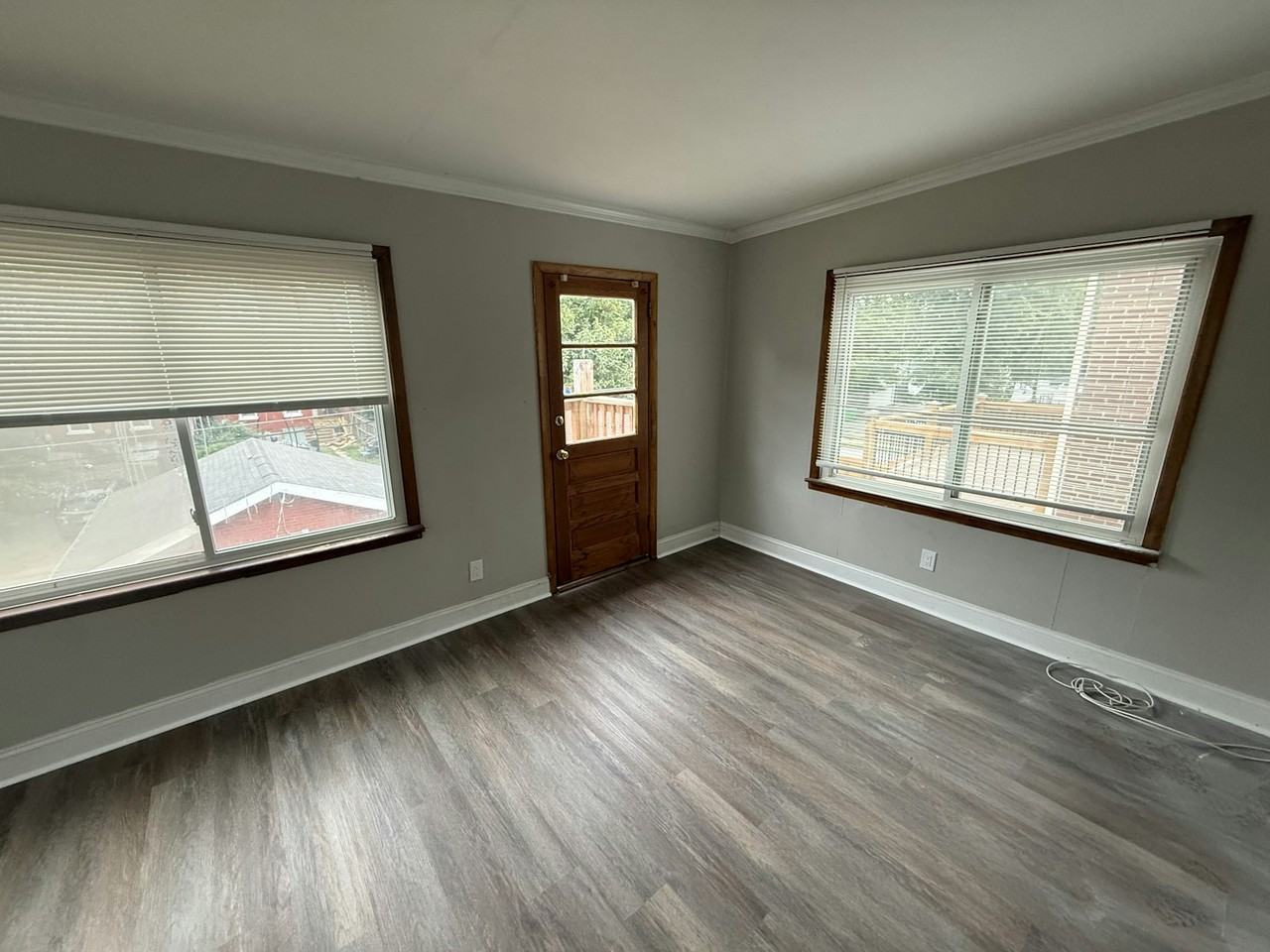 4007 Shenandoah Avenue - Photo 3 of 16