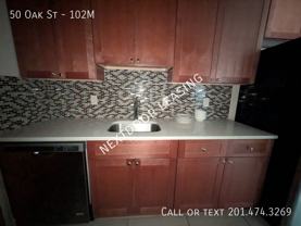 50 Oak St #102M - Photo 1 of 1