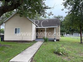 featured image of 1105 Martin St