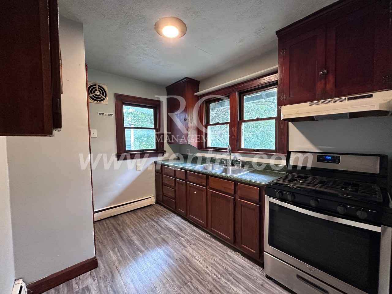 222 Delaware Ave - Photo 2 of 15