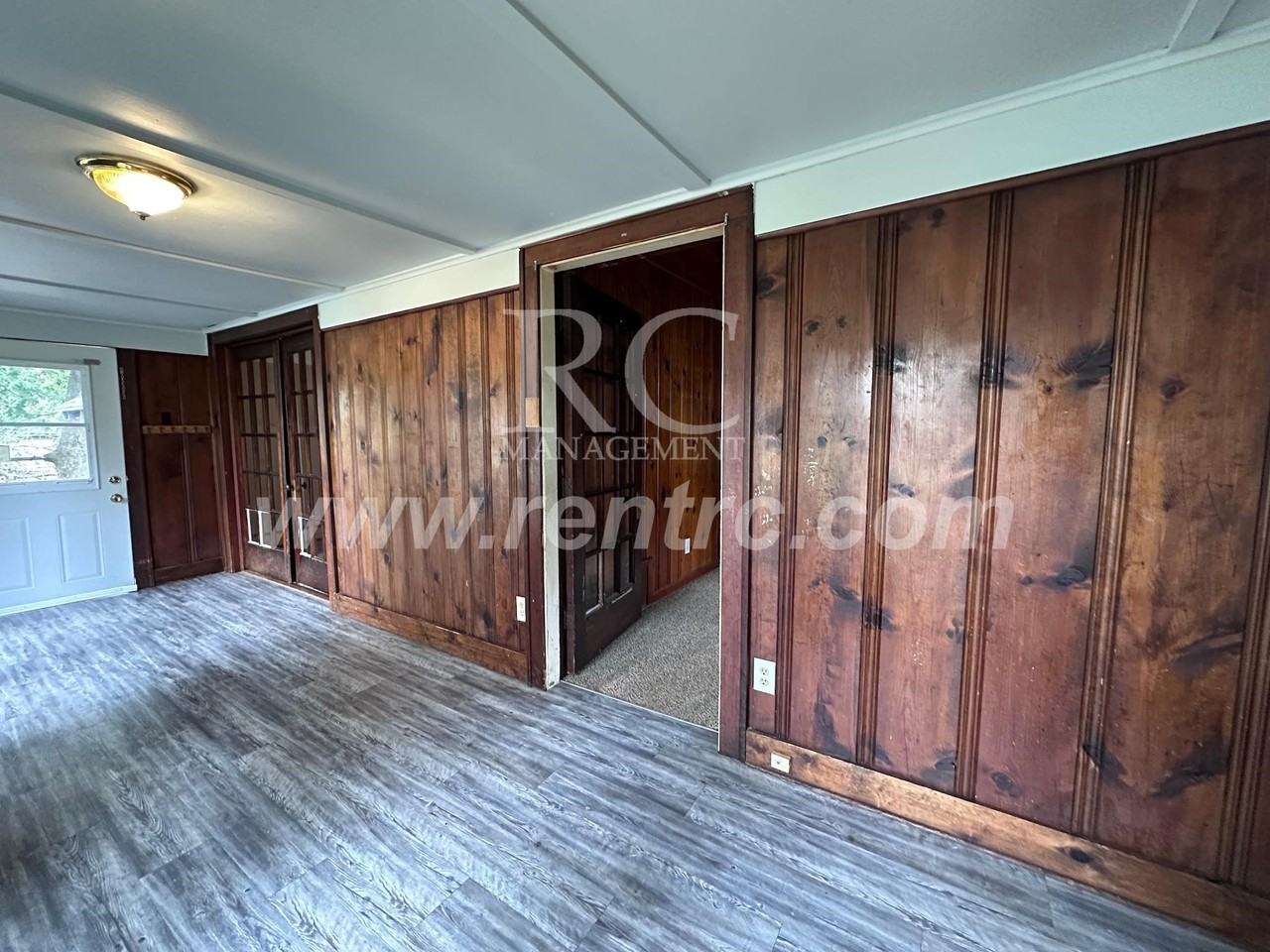 222 Delaware Ave - Photo 7 of 15