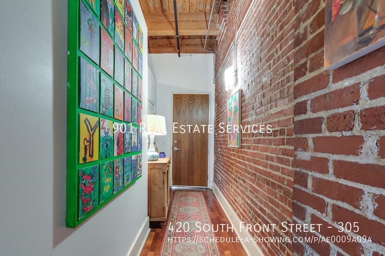 420 S Front St #305 - Photo 2 of 25