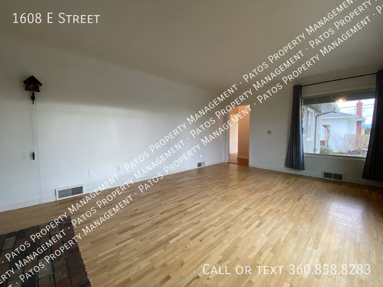 1608 E St - Photo 6 of 31