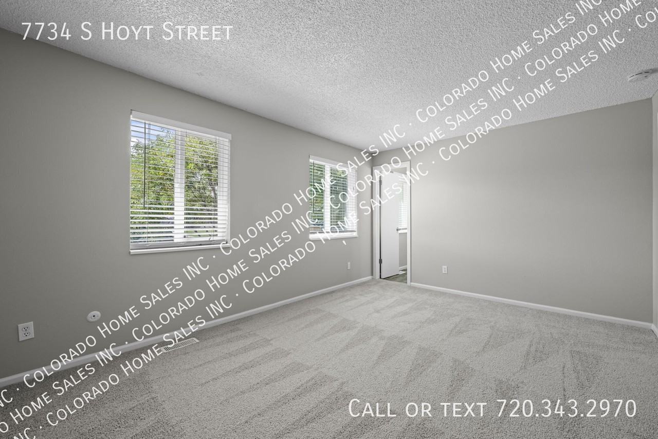 7734 S Hoyt St - Photo 5 of 23