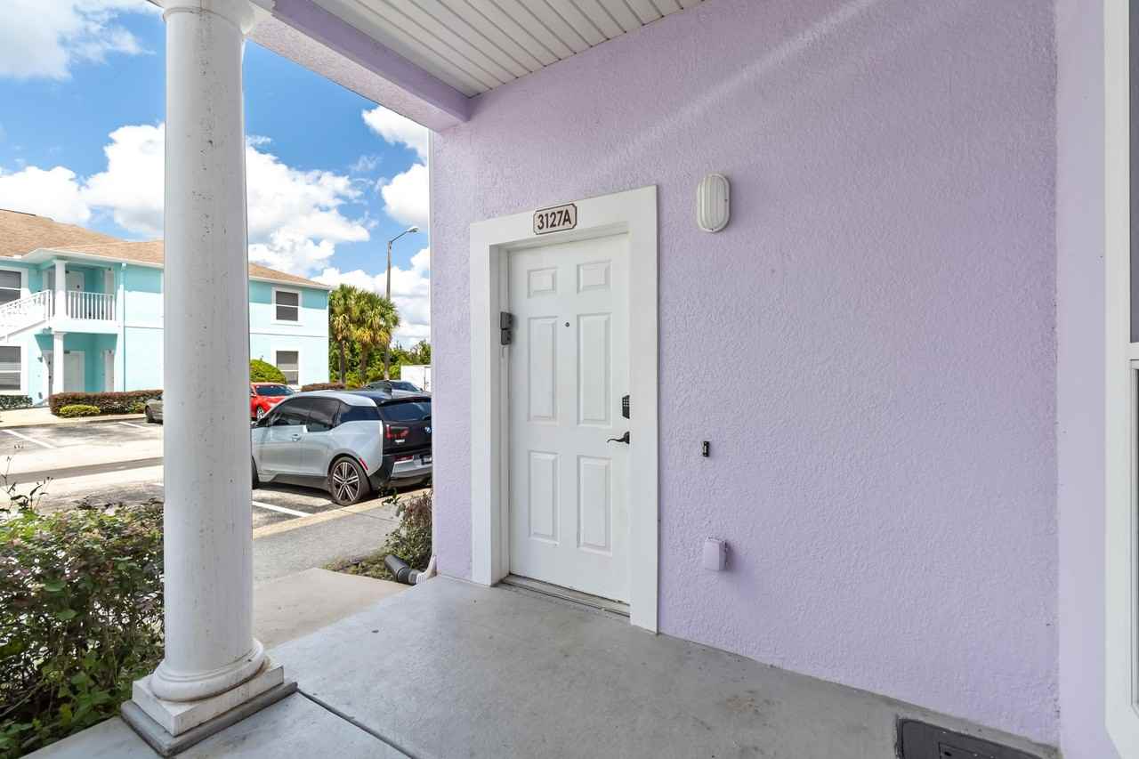 3127 Sun Lake Ct #1 - Photo 3 of 26