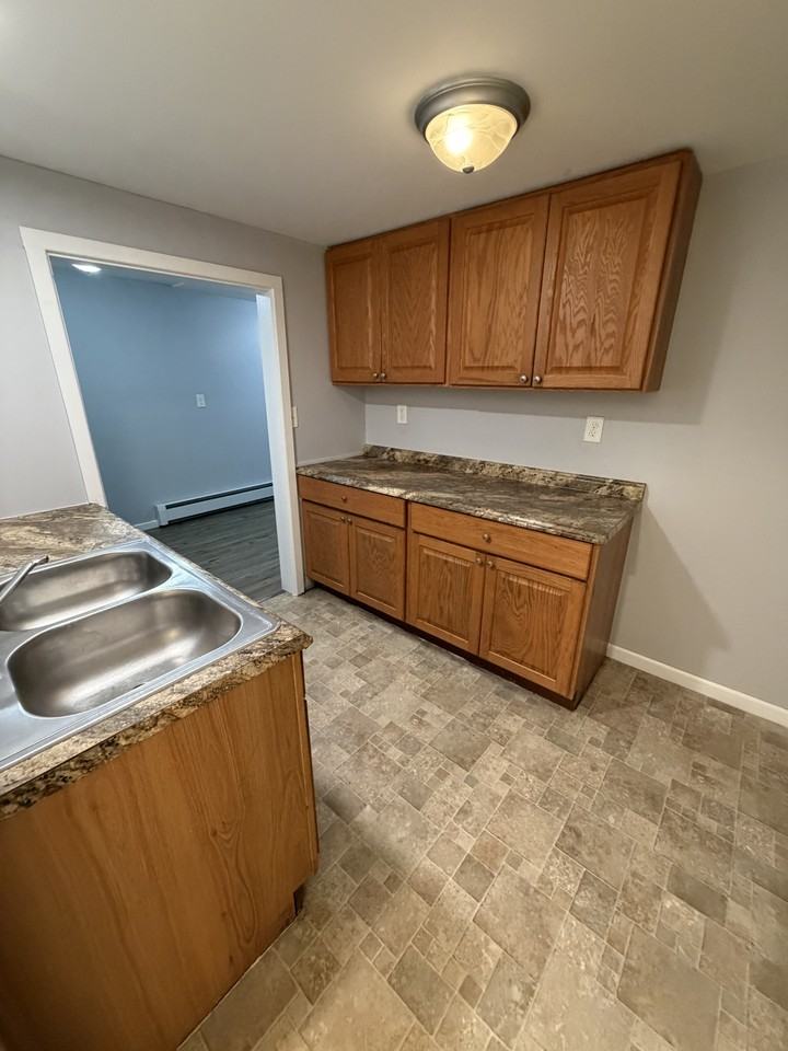 90 Prospect St #C - Photo 2 of 9