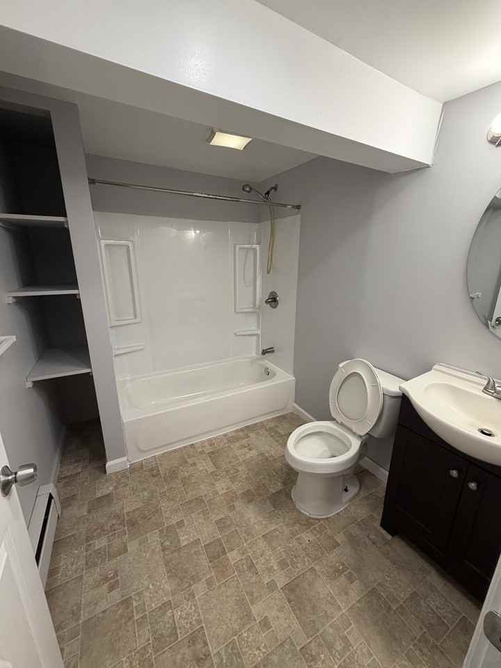 90 Prospect St #C - Photo 3 of 9