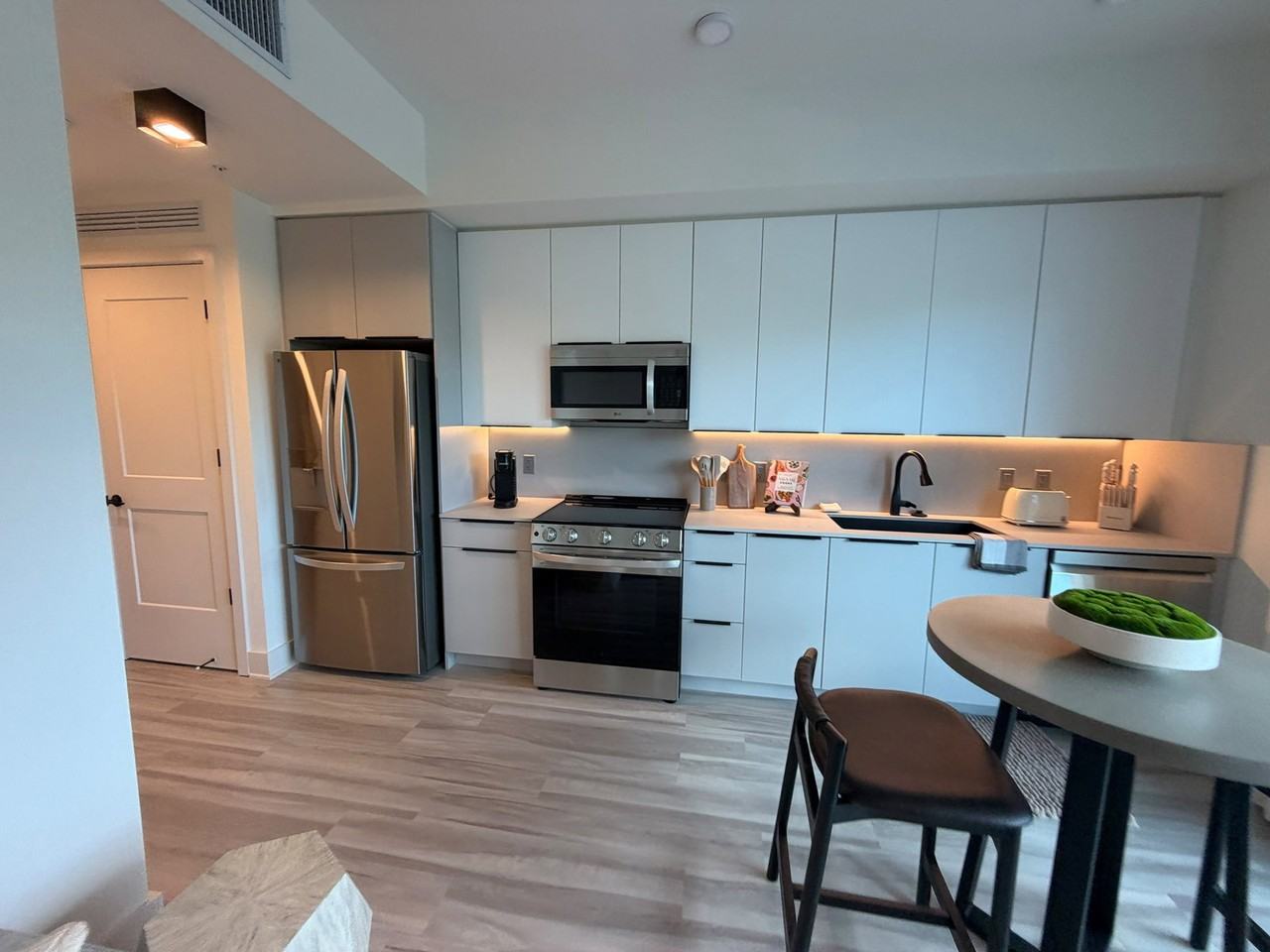 Ne 186th St - Photo 2 of 8