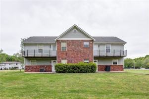 featured image of 806 W Tahlequah St #C