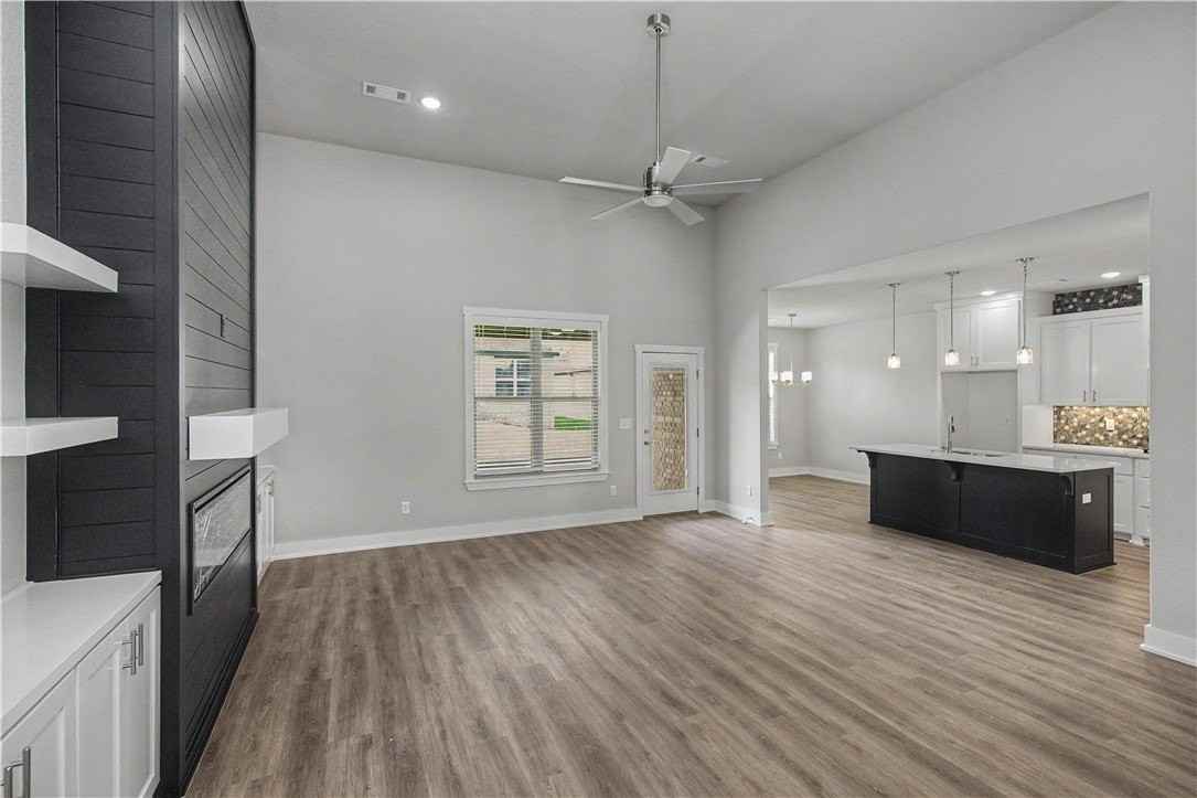 6705 Orange Avenue - Photo 4 of 24