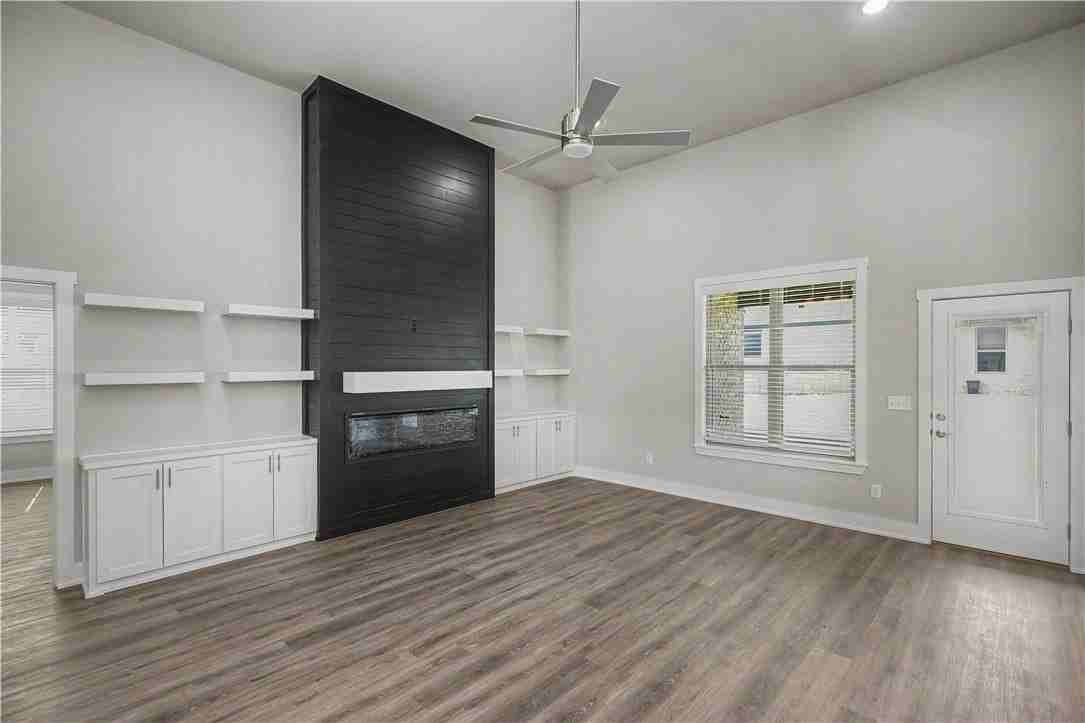 6705 Orange Avenue - Photo 5 of 24