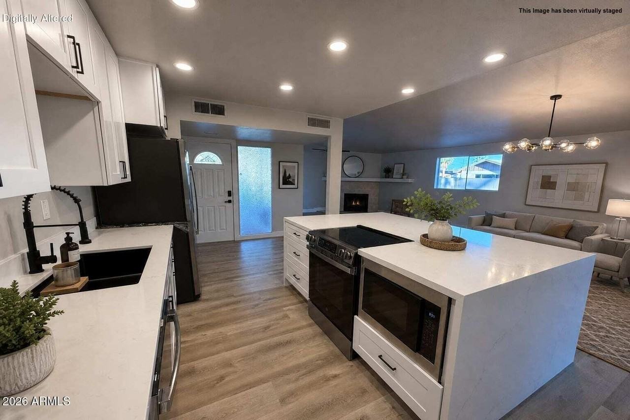 5420 N Granite Reef Rd - Photo 2 of 30