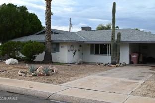 8213 E Northland Dr - Photo 1 of 1