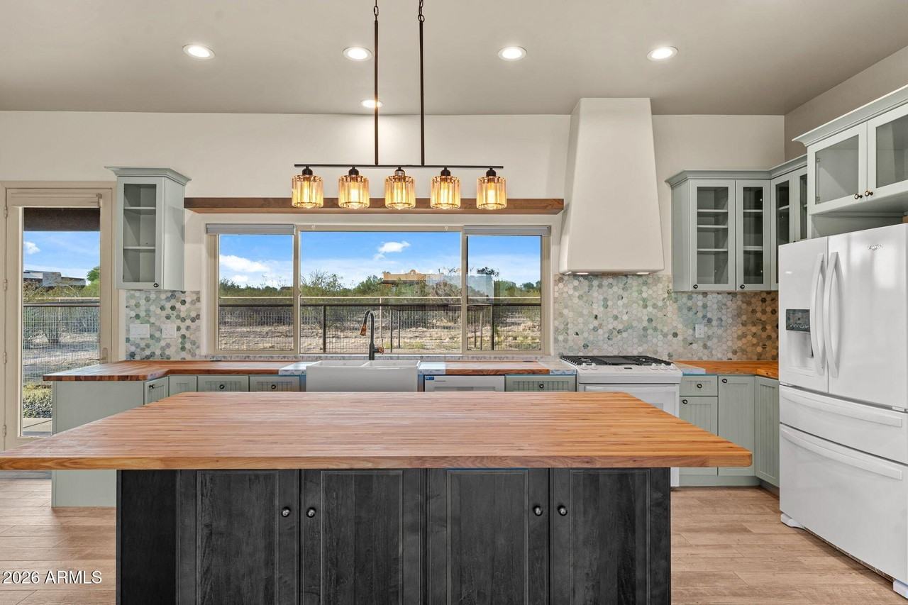 35440 S Turtle Creek Rd - Photo 4 of 20