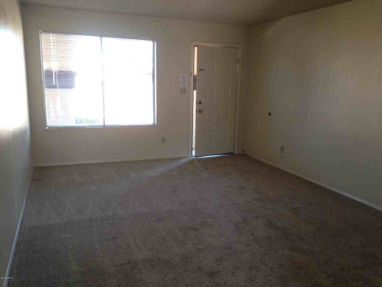 2263 E Garnet Ave - Photo 6 of 30