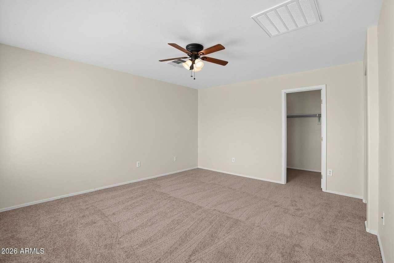 3026 W Ferruccio Pl - Photo 4 of 6