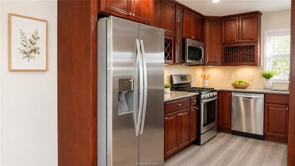 4660B Raymond Stotzer Pkwy - Photo 6 of 20