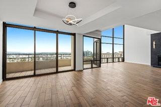 4337 Marina City Dr #PH42 - Photo 7 of 8
