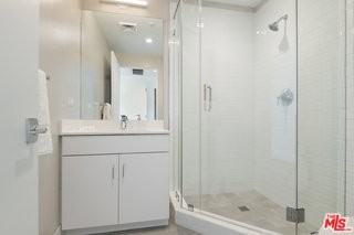1433 14th St #18 - Photo 6 of 6