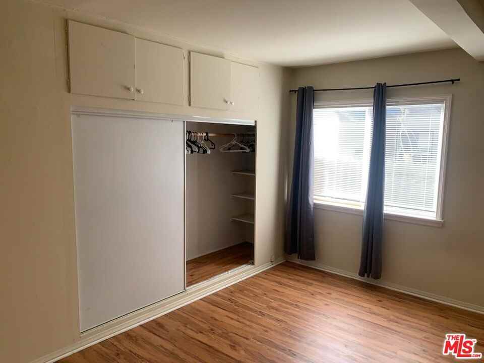 3866 Bentley Ave #B - Photo 5 of 6