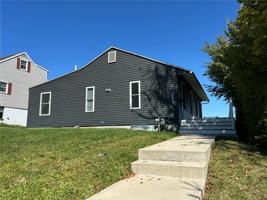 featured image of 231 W 3rd St