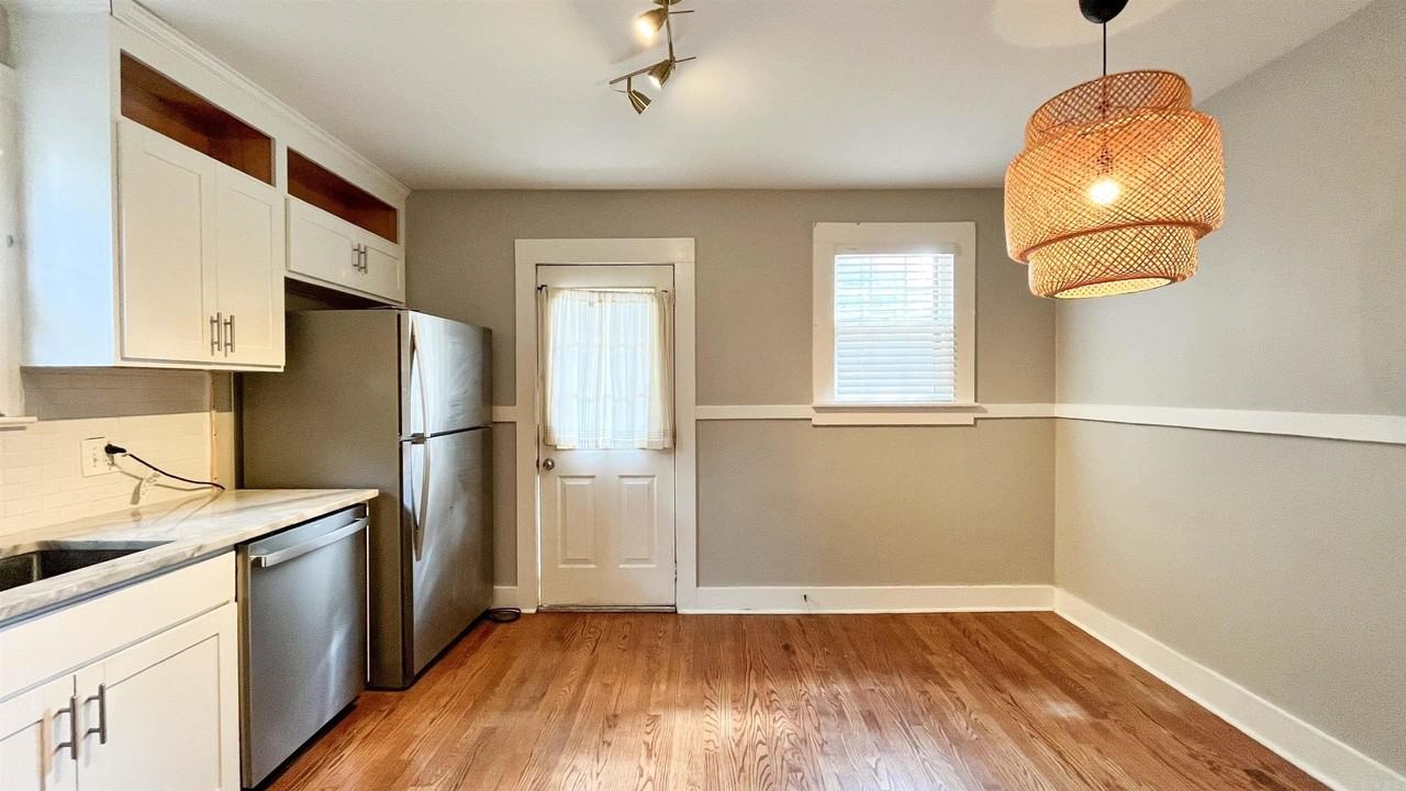 5423 C St - Photo 7 of 19