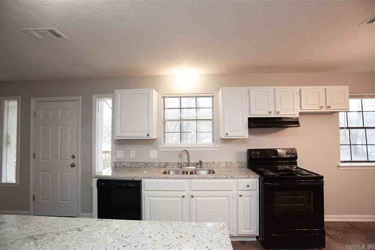 5202 N Walnut Rd - Photo 4 of 12