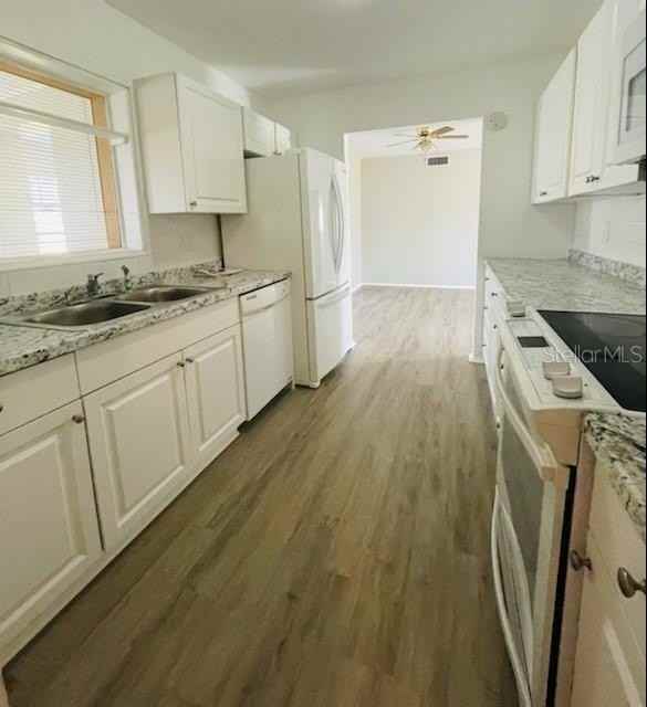 361 Sea Grape Rd - Photo 6 of 19