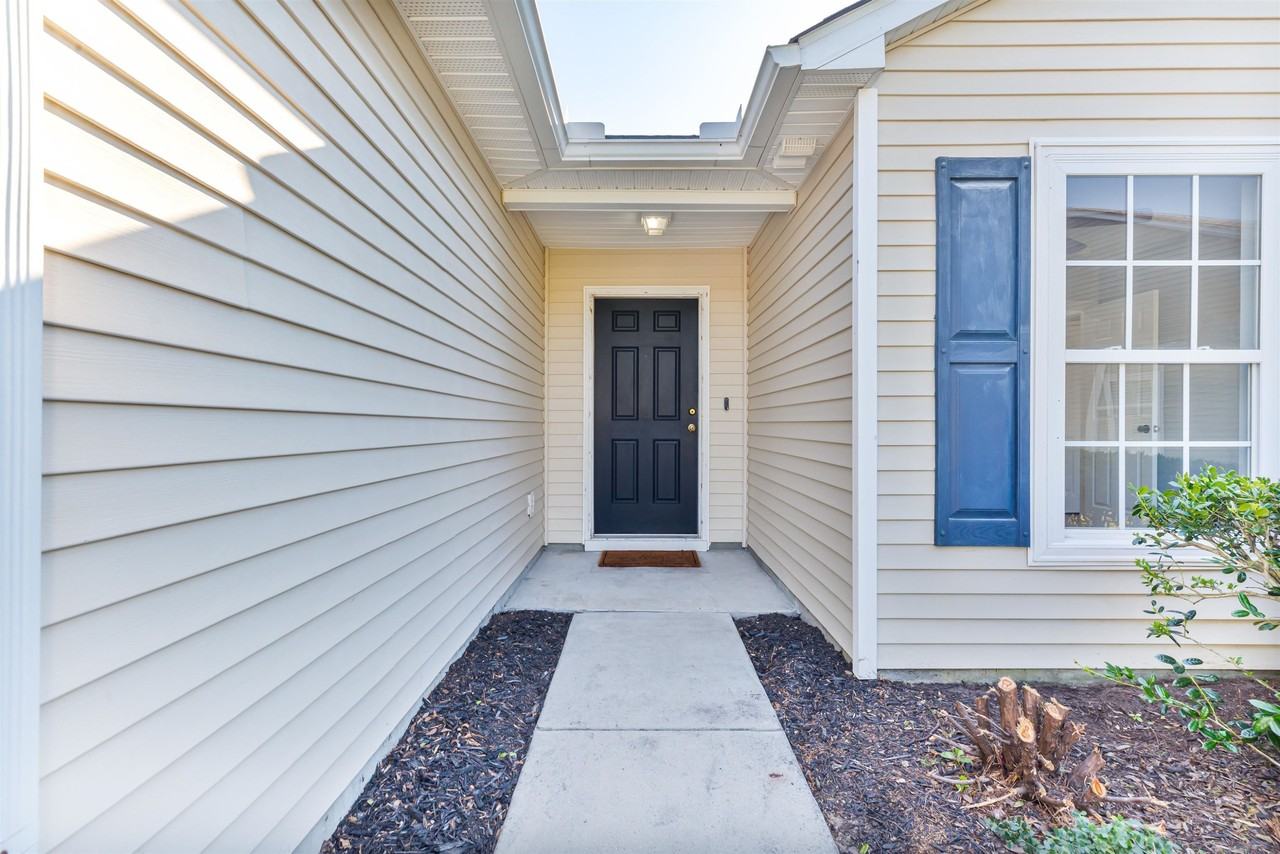 4008 Scarlet Oak Ct - Photo 2 of 38