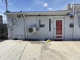 243 S Commercial St - Photo 1 of 1