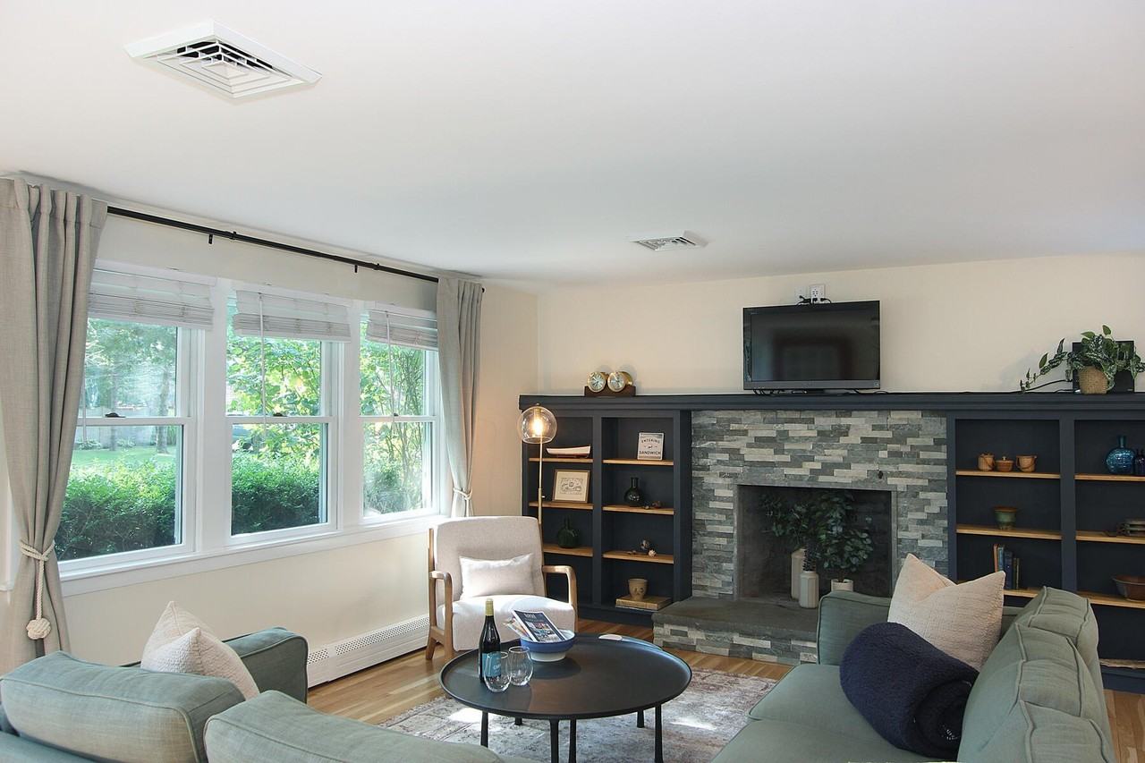 10 Clement St - Photo 5 of 33