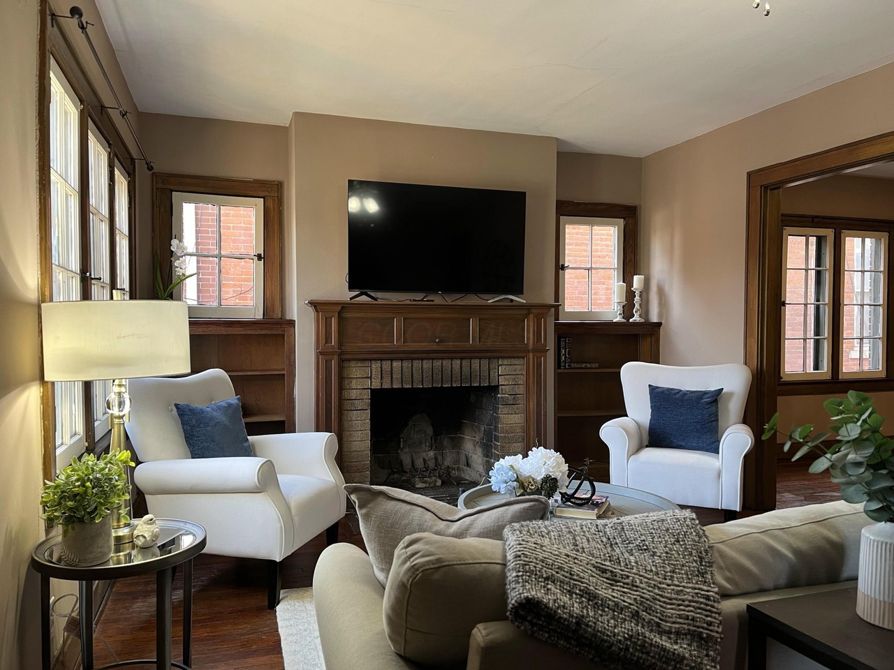 1347 Highland St #1347 - Photo 4 of 19